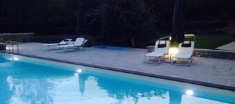 Turandot. Beautiful modern style apartment in Ancient Tuscan Villa