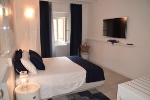 1 bedroom, iron/ironing board, travel crib, free WiFi