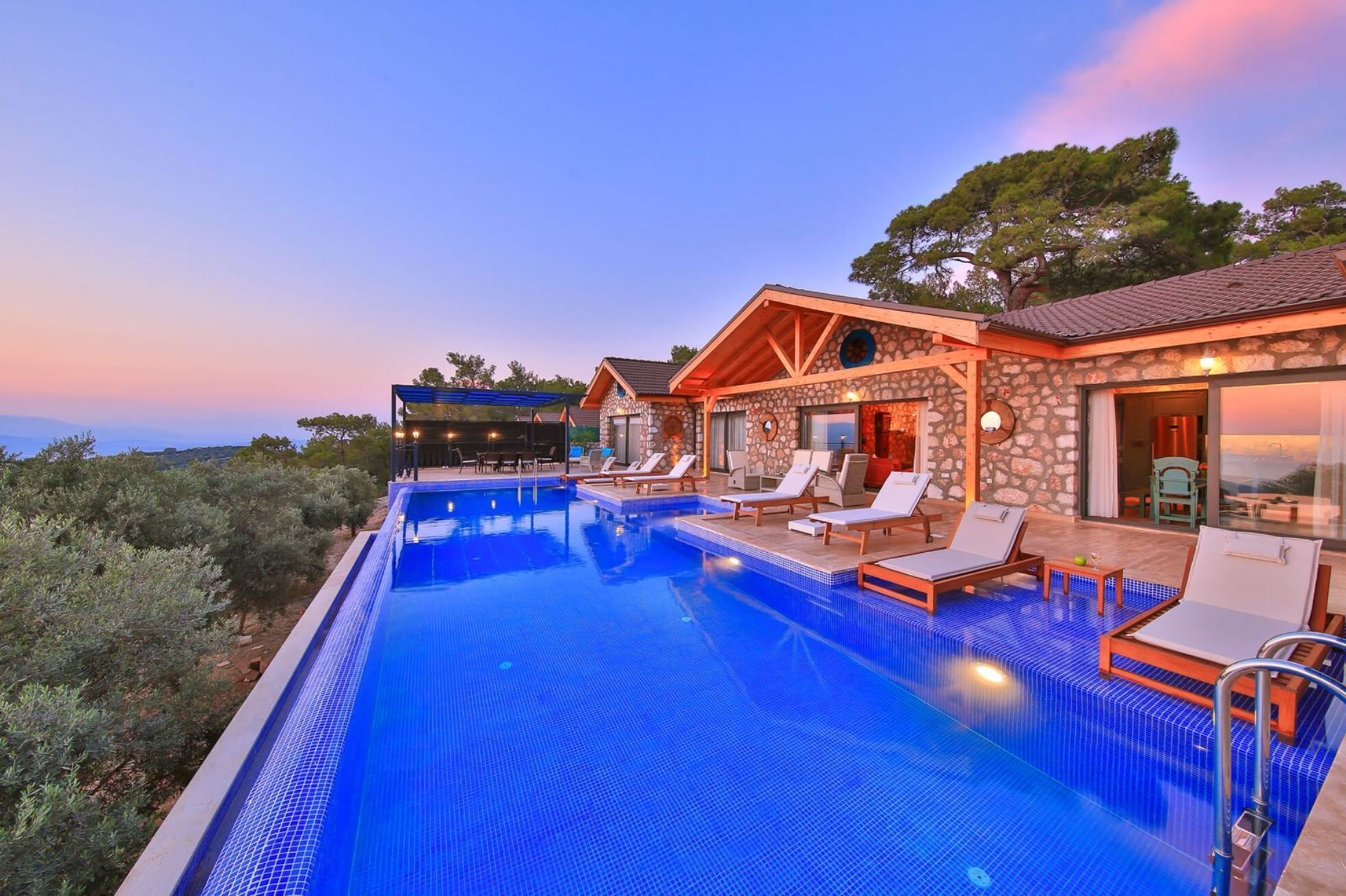 New Luxury 3 Bedroom Villa with Secluded Pool & Breathtaking Panoramic Sea Views