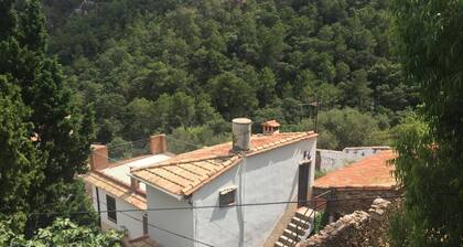 Casa con jardín y grandes vistas