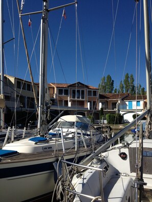 Marina - Romance in Port Grimaud 2p with a/c, parking + private wifi (Grimaud)