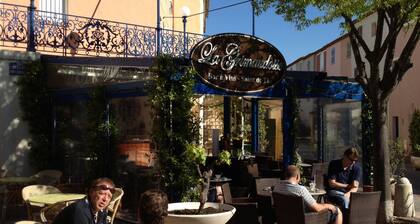 Port Grimaud 2p avec clim + wifi privé