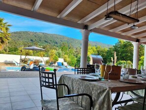 Restauration extérieure