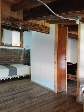 1 多间卧室、免费 WiFi、床单