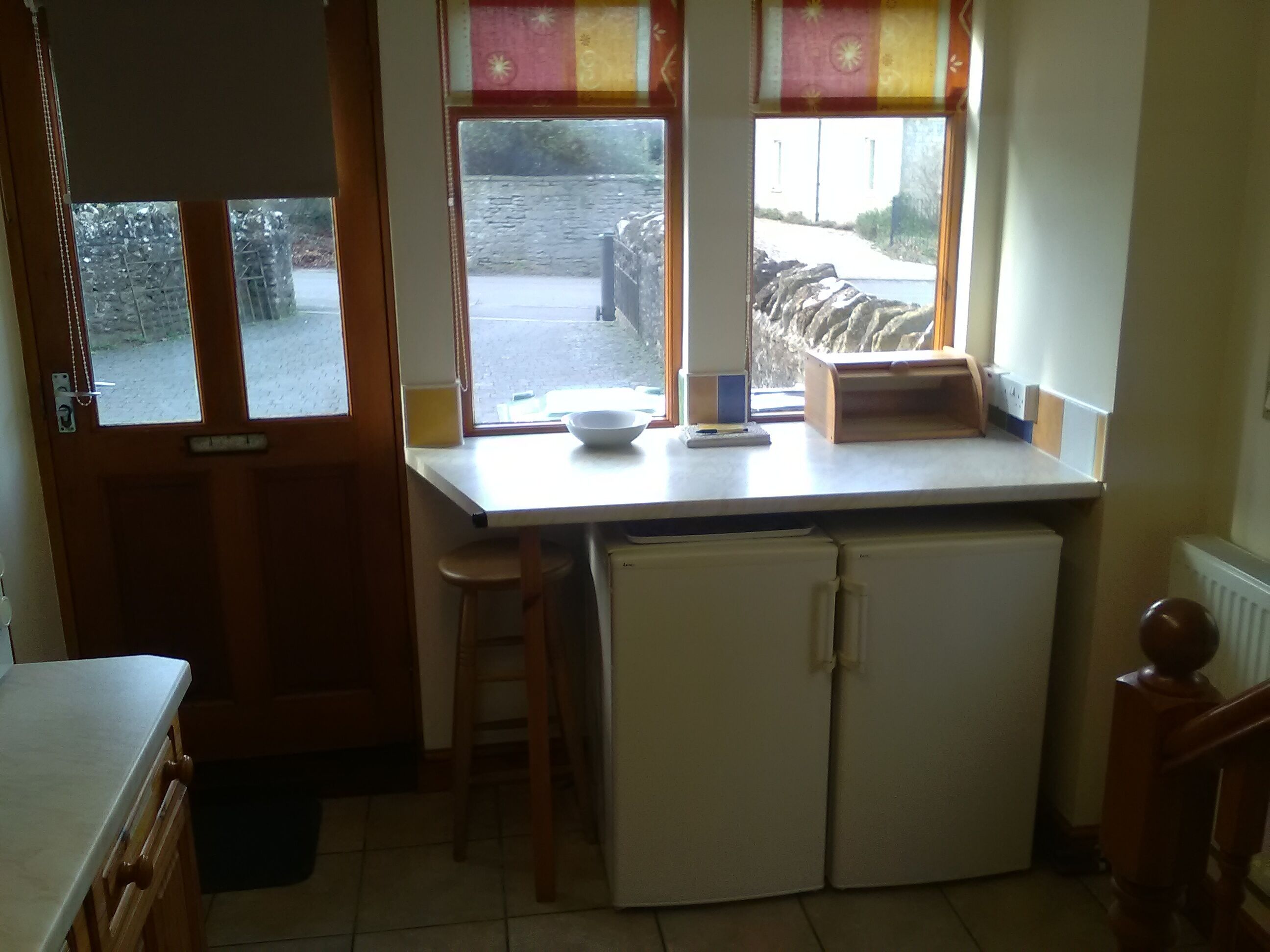 Mallows  is an annexe to the owners property and is completely separate.