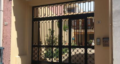 Anna Apartment - Villaputzu keskustassa sijaitseva huoneisto