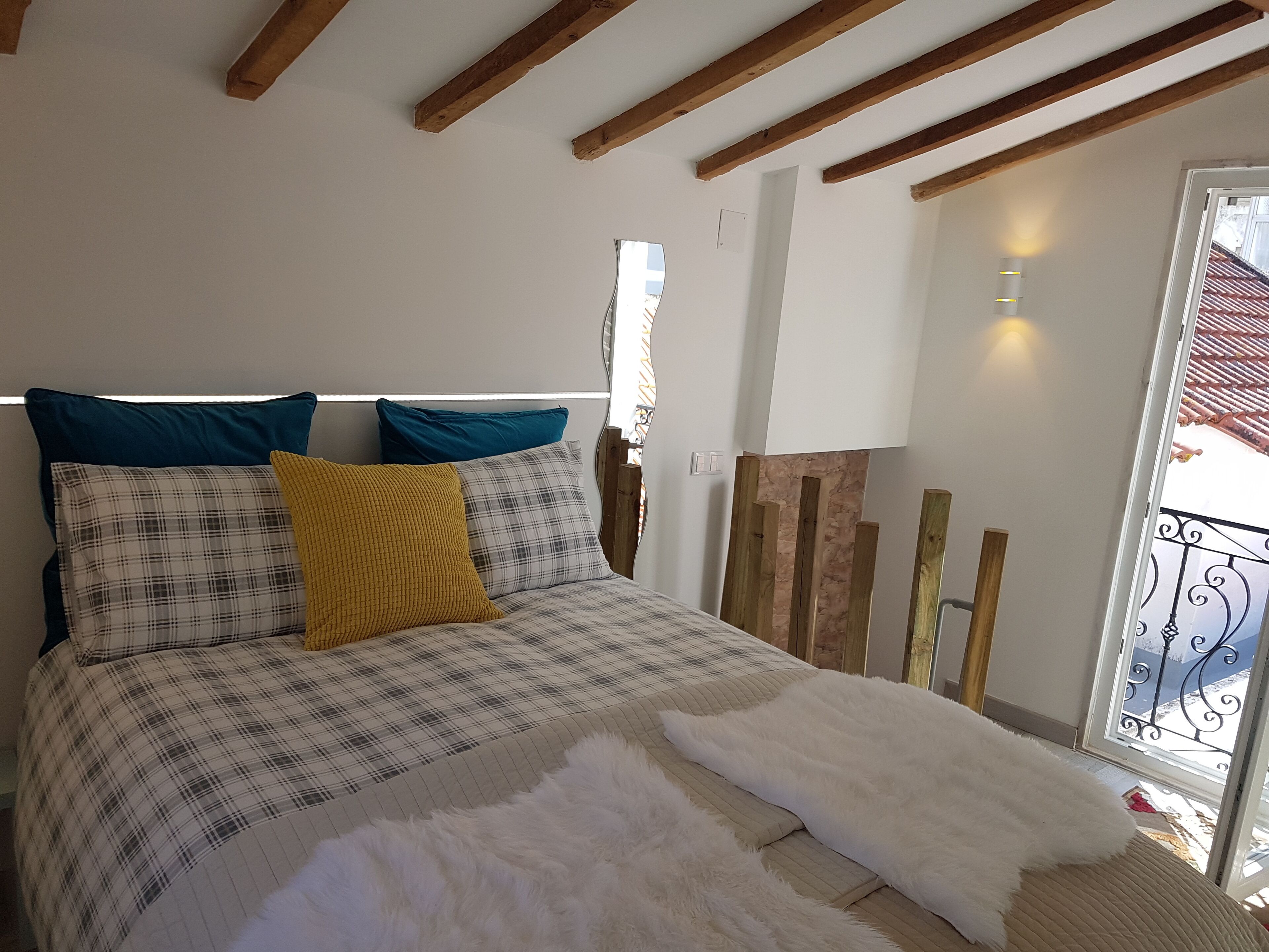 1 slaapkamer, een strijkplank/strijkijzer, wifi, beddengoed