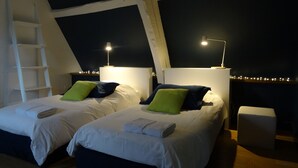 3 bedrooms, soundproofing, iron/ironing board, WiFi (free) - Etrun: cottage Abbey Etrun (Étrun)