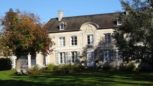 Exterior - Etrun: cottage Abbey Etrun (Étrun)