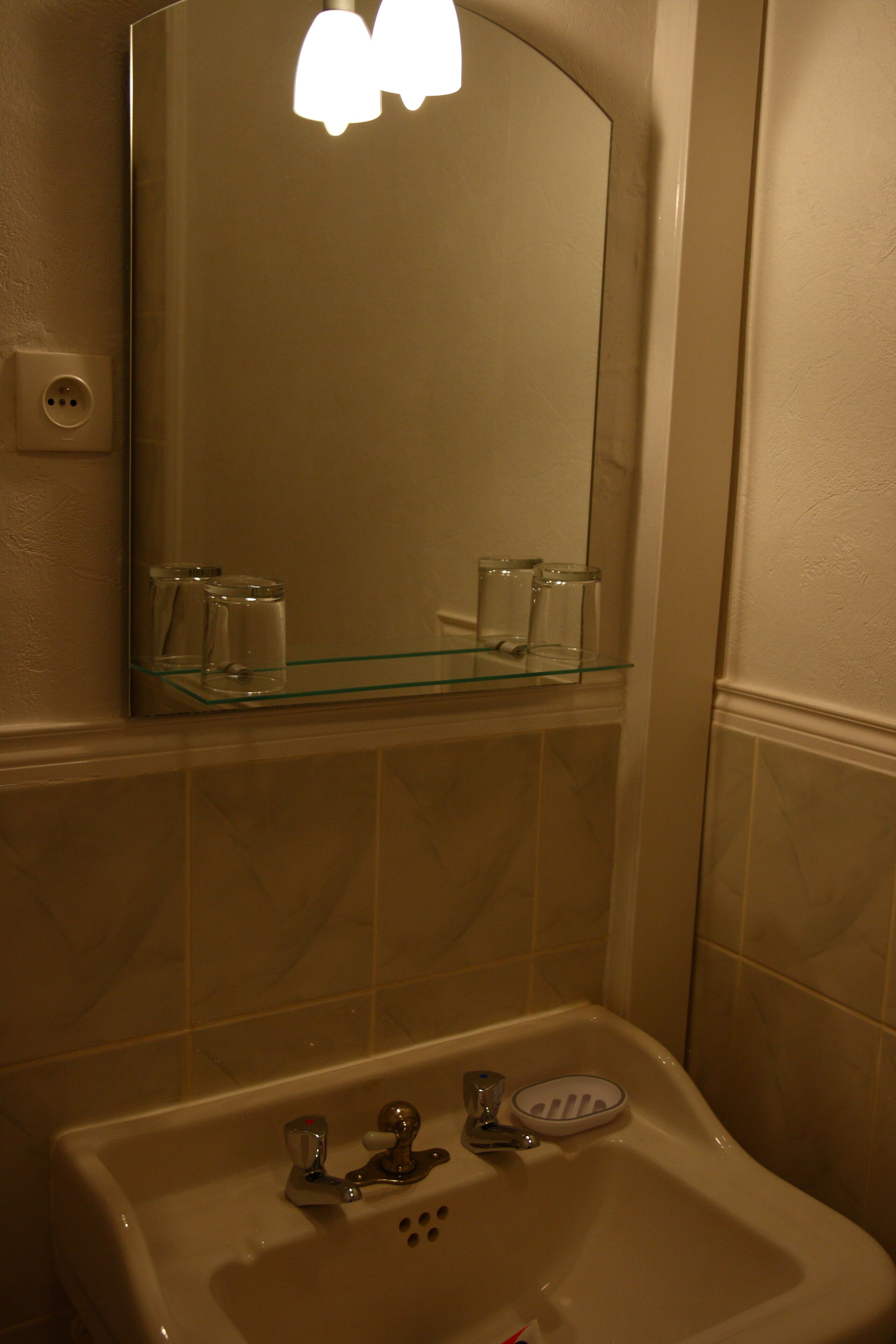 A family and quietly located Bed and Breakfast.