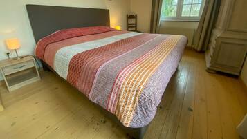 4 chambres, fer et planche Ă repasser, Wi-Fi gratuit, draps fournis