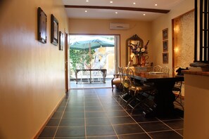 The dining room looking towards the garden