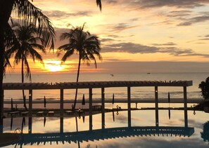 Outdoor pool - Beach Front Condo with Spectacular Ocean (Tambon Nong Kae)