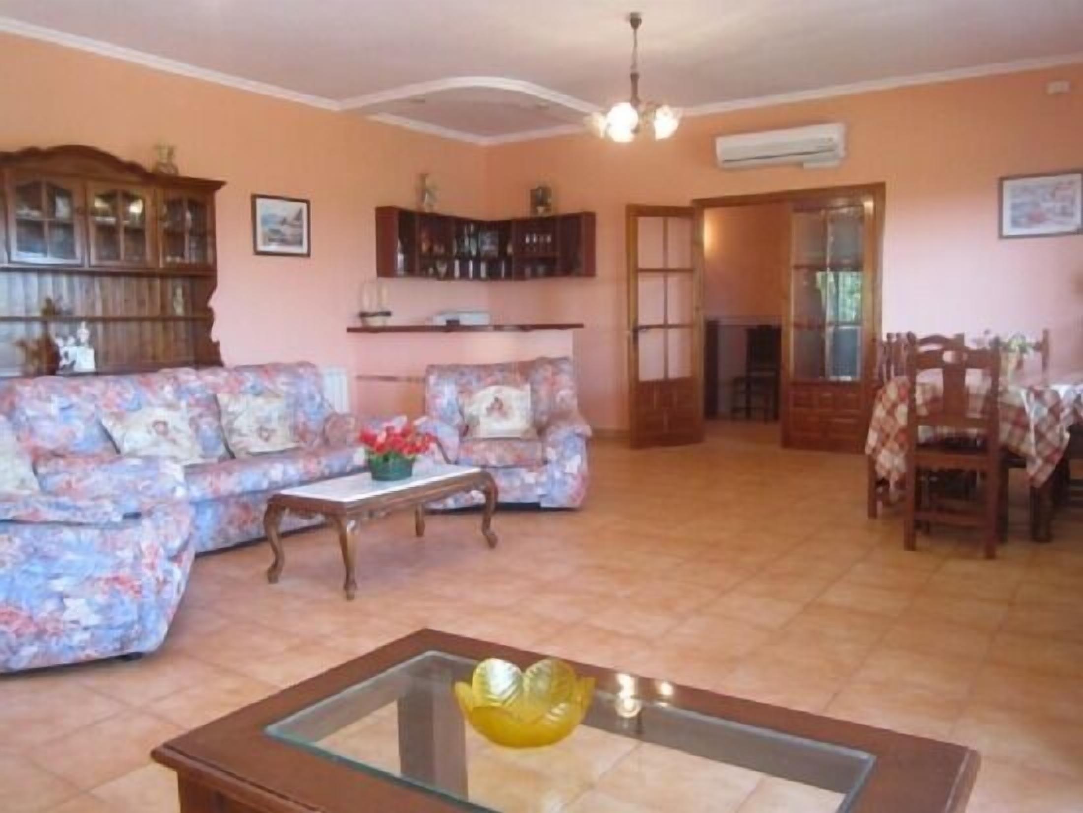 Cottage Las Duronas for 8 people