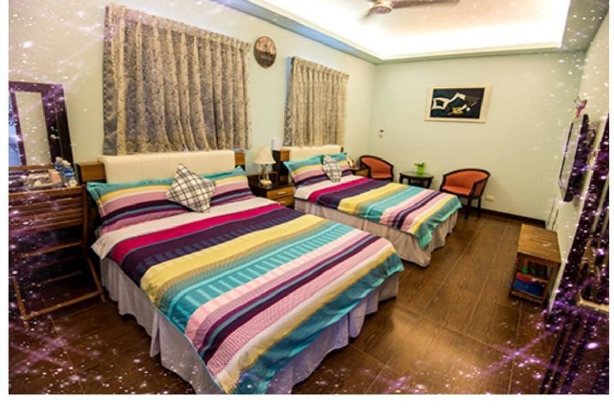 Desk, blackout curtains, free WiFi, bed sheets