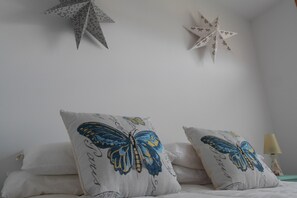 2 chambres, fer et planche à repasser, Wi-Fi, literie fournie