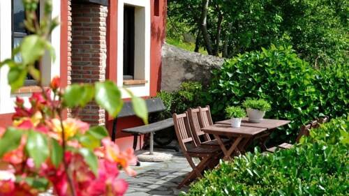 Casa Generosa! Located in Tresgrandas (Llanes), between the sea and the mountains,