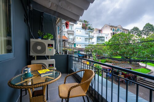 Brand New Cozy and Convenient Home in D1 w/Balcony