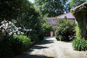 Enceinte de lâhĂ©bergement