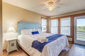 5 bedrooms, internet, bed sheets - Sea Fox | Oceanfront | Community Pool | Duck (Duck)