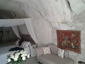 3 slaapkamers, reisbedje, gratis wifi, beddengoed