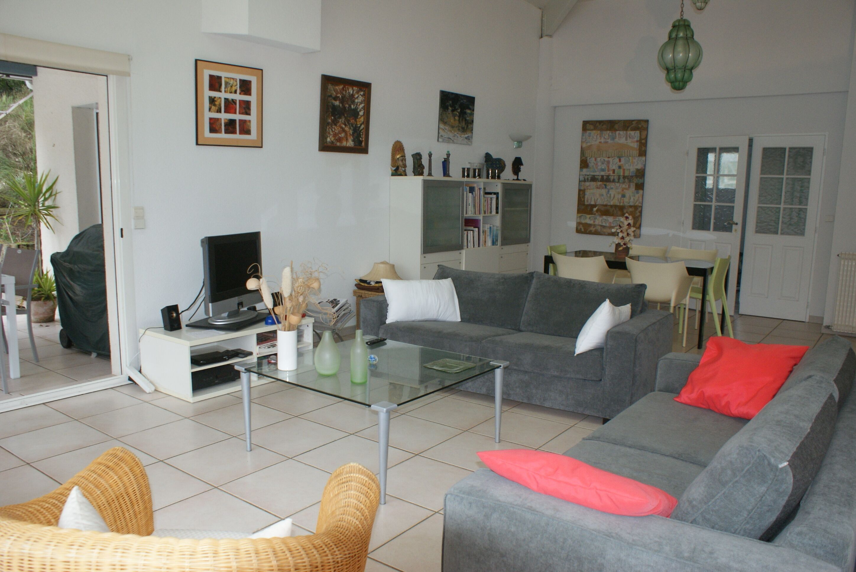 Villa with salt pool on the Arcachon basin