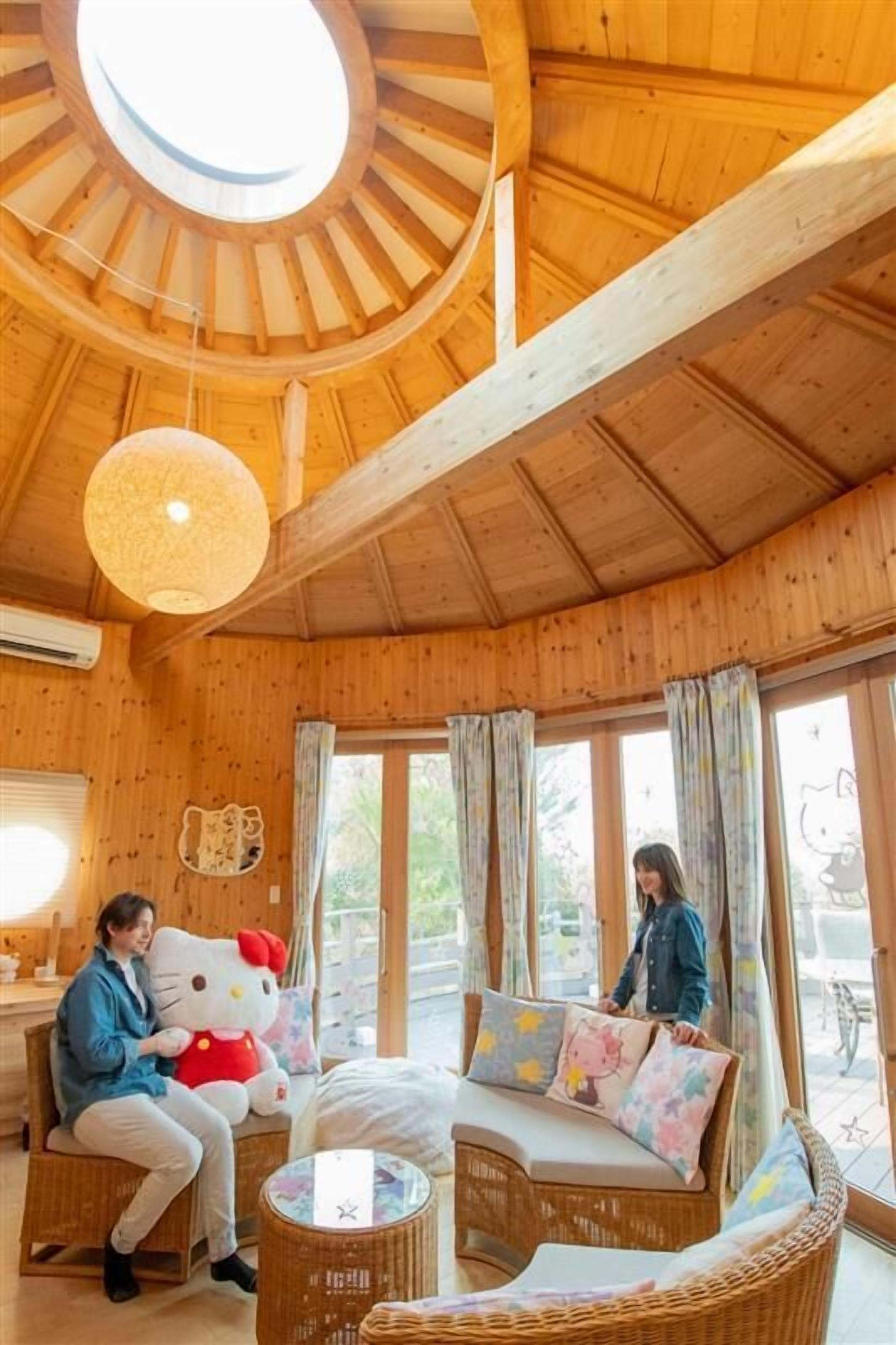 Articles gratuits dans le mini-bar, coffres-forts dans les chambres