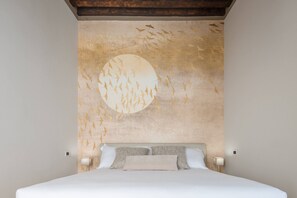 1 slaapkamer, een strijkplank/strijkijzer, gratis wifi, beddengoed
