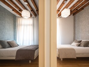 2 habitaciones, tabla de planchar con plancha y wifi gratis 