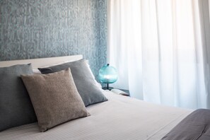 1 habitación, tabla de planchar con plancha, wifi gratis y ropa de cama 