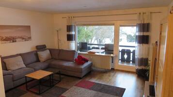 Apartment, 1 Bedroom, Balcony (Bergspitze) | Living area | Flat-screen TV