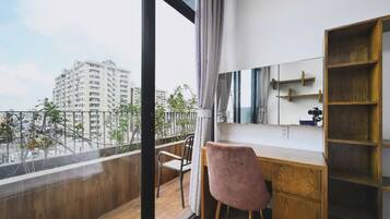 ファミリー スイート 2 ベッドルーム 浴槽 シティビュー | バルコニー