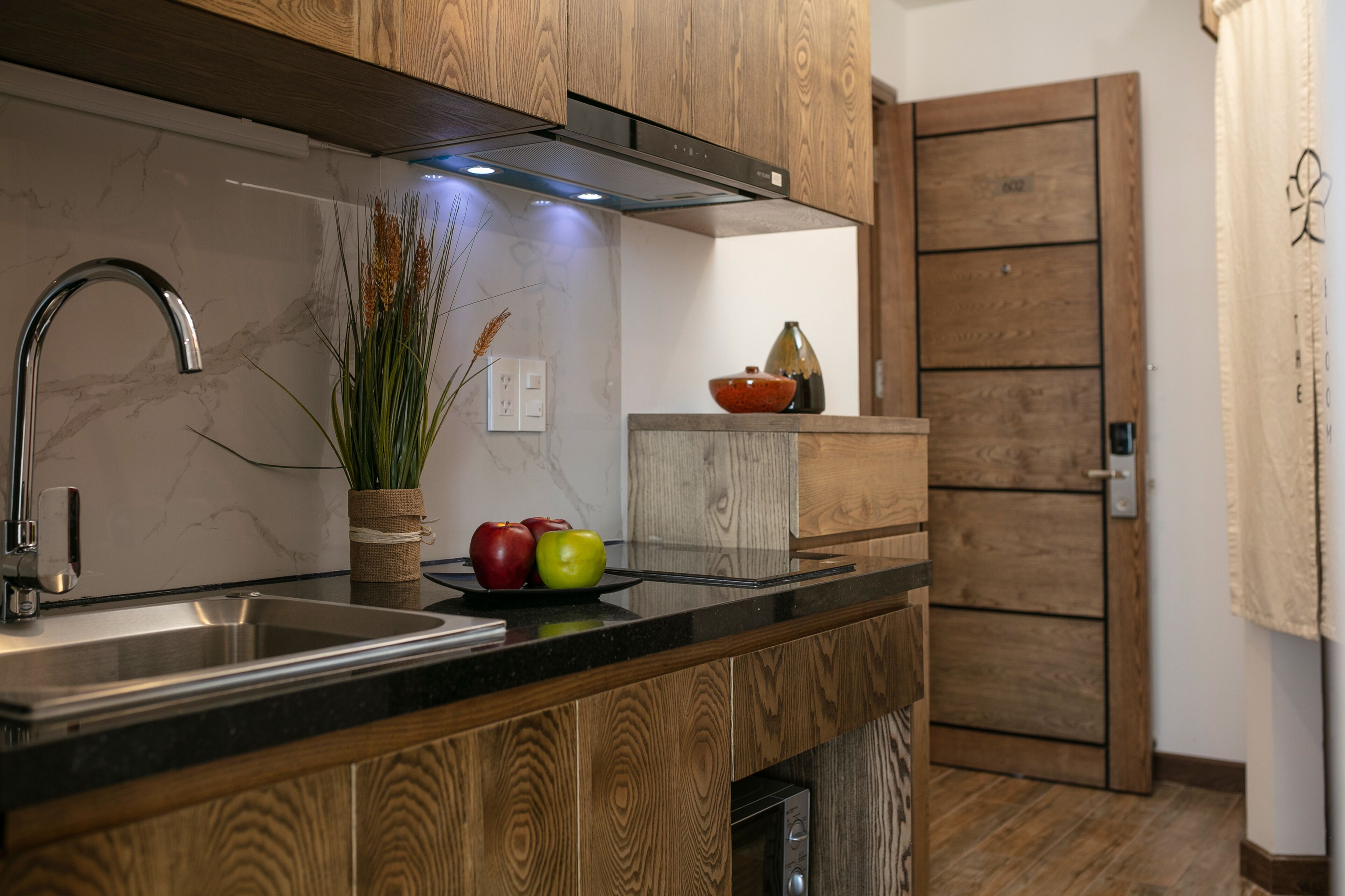 luxury suite | private kitchenette | fridge, microwave, oven, rice cooker