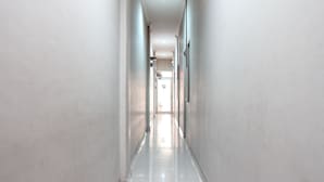 Hallway - OYO 383 Env Residence (Jakarta)