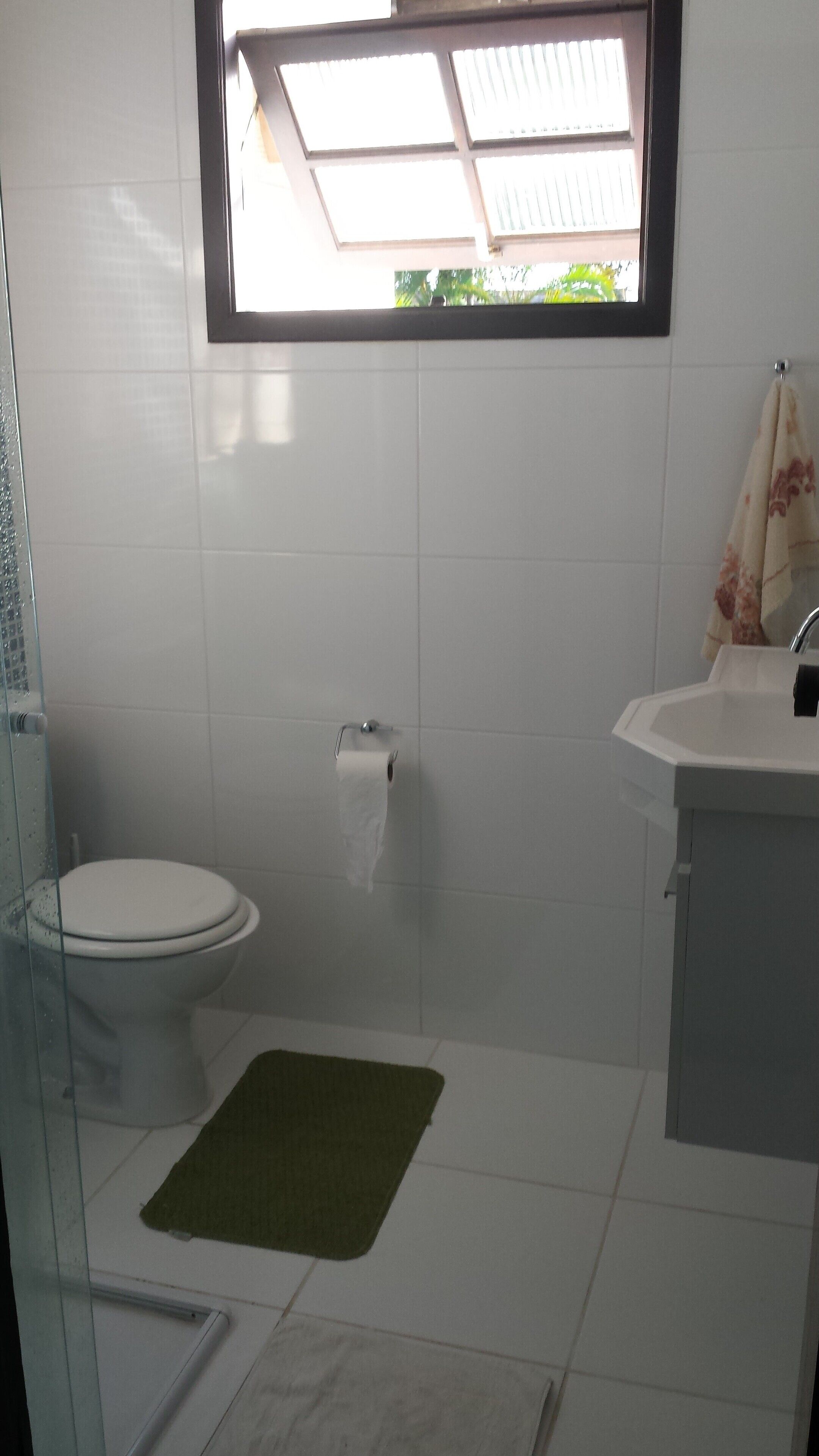 House in condominium facing the sea-8 people- weekends / season