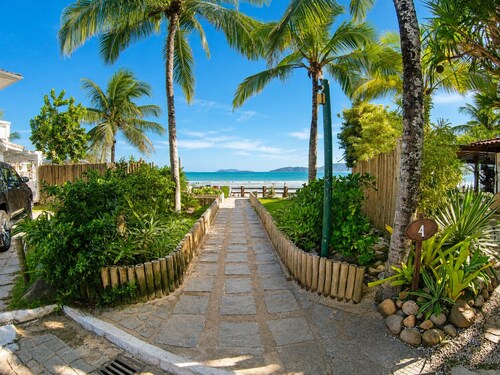 uxury House in Geribá with Exclusive Beach Access – 4 Suites – Amarras Condo