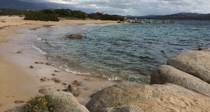 MINI VILLA THE TOP BONIFACIO WITH HEATED POOL