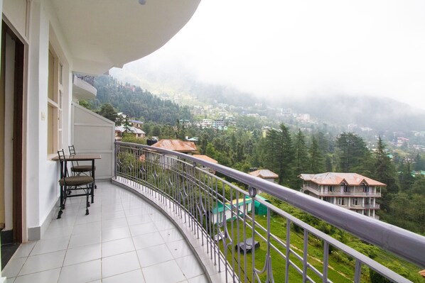 Exterior - WOW STAYZ2 Hotel The Lodge (Dharamshala)