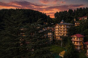 Exterior - WOW STAYZ2 Hotel The Lodge (Dharamshala)