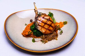 Food and drink - Markets Hotel (Homebush West)