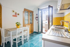 Oven, stovetop, coffee/tea maker - Amalfi " Casa dei Greci " Amalfi coast sea view (AMALFI)