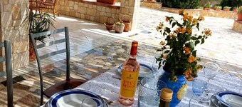 INDEPENDENT AIR-CONDITIONED VILLA WITH SEA VIEW POOL C/O MALDIVE DEL SALENTO