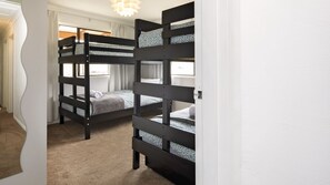 Room - Peak View House (East Jindabyne)