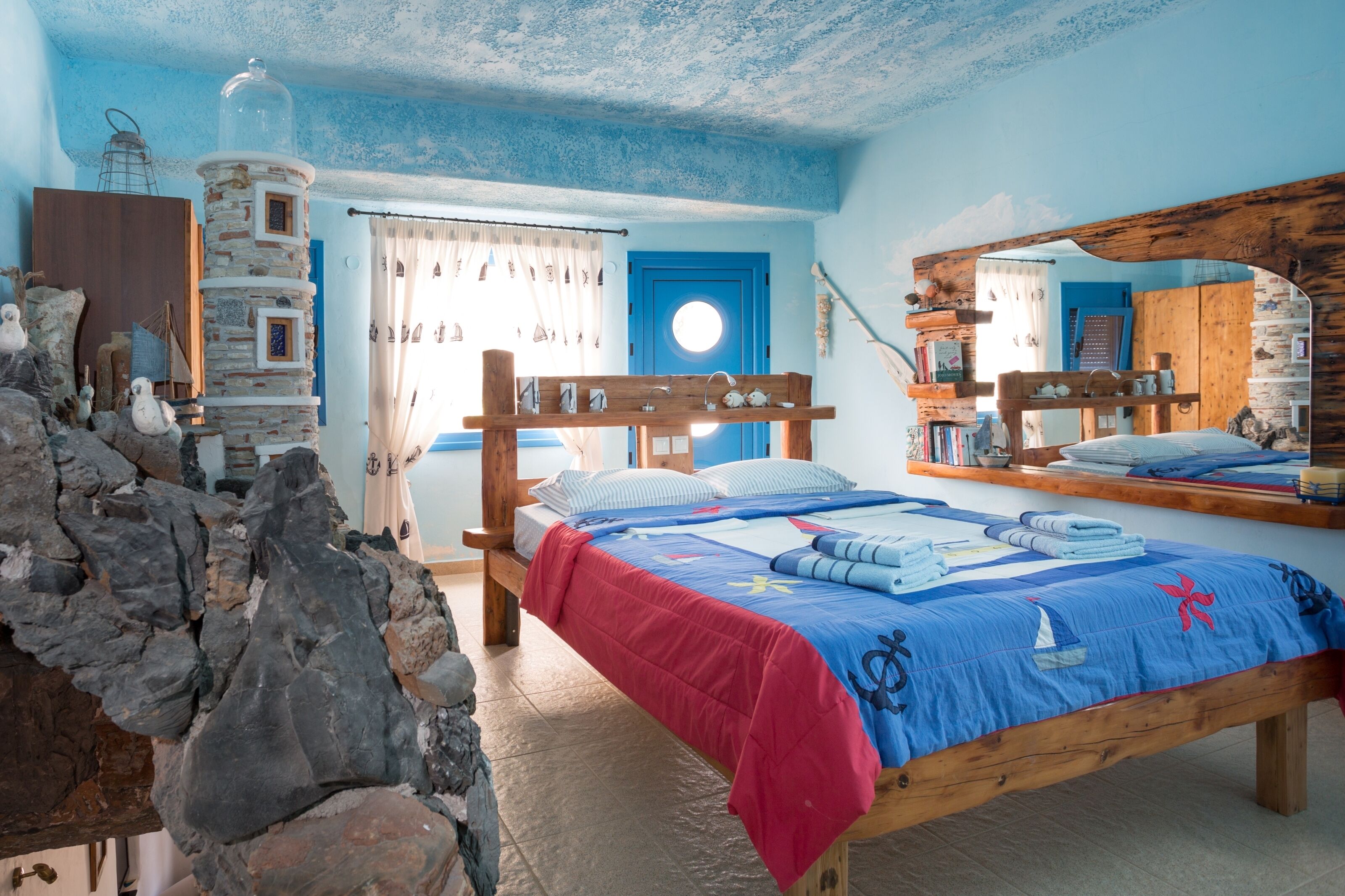 Villa Warka!Wonderful maritime House for 2-3 people,shared 50qm Pool in Pitsidia