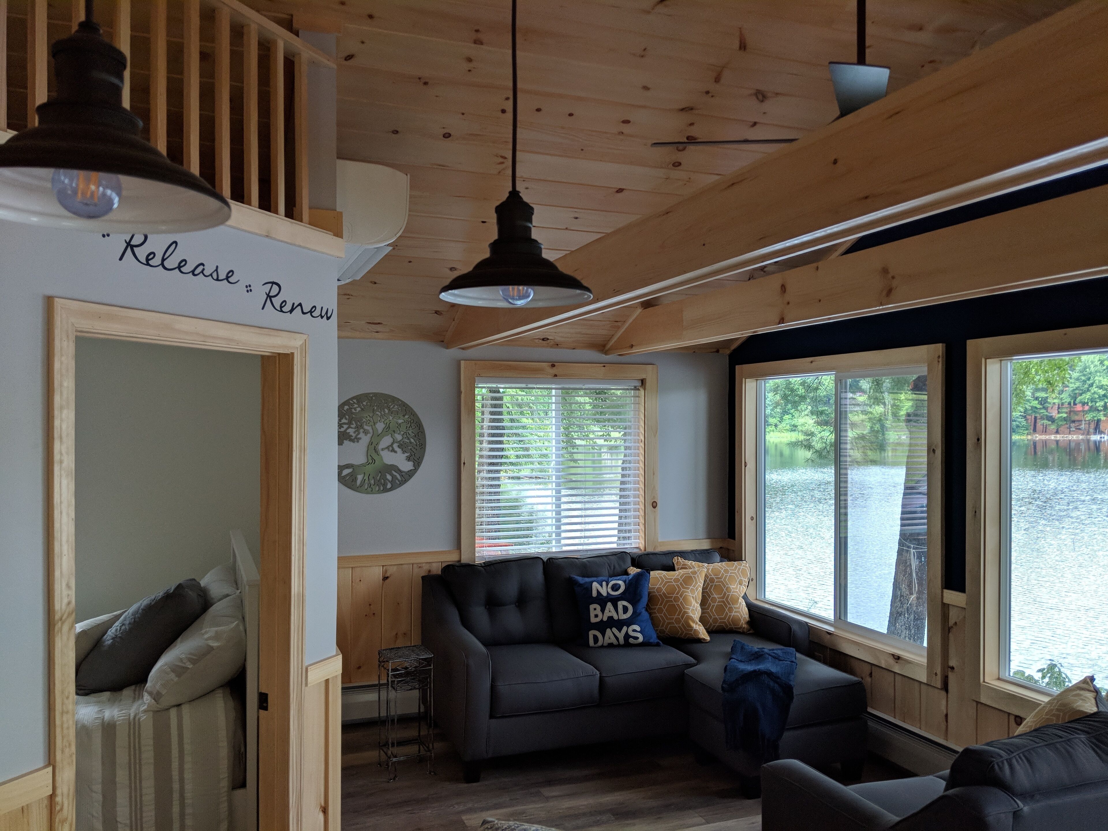 Northern Lights on Goodwin's Basin