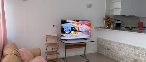 TV