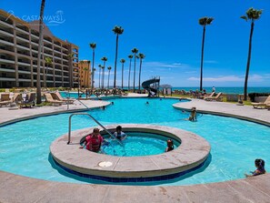 A heated pool - Sonoran Spa E707 - 2 BR Next to the Pool, High Speed Wi-Fi - Beachfront Upper Floor Luxury Condo (Puerto Peñasco)