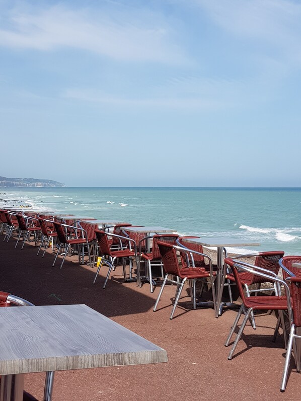 Beach nearby, sun-loungers