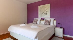 2 bedrooms, desk, iron/ironing board, free WiFi