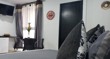 CAPITAL O Lowe Suites